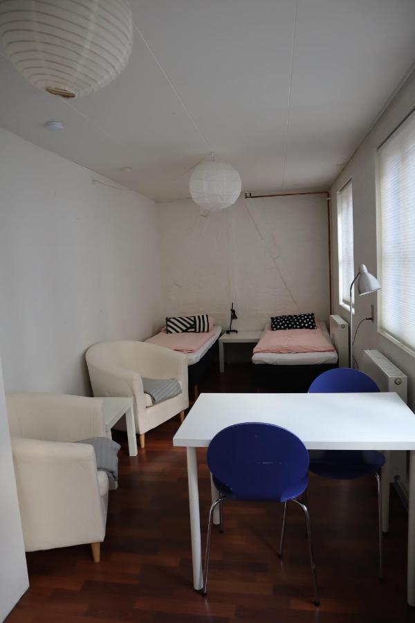 Rooms In Quiet Yellow Courtyard Apartment Kopenhagen Buitenkant foto
