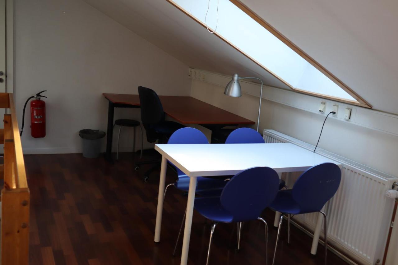 Rooms In Quiet Yellow Courtyard Apartment Kopenhagen Buitenkant foto